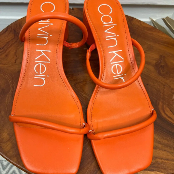 Calvin Klein Beccy Orange Strappy Heeled Sandals Size 7.5 New with Mark - Picture 4 of 10